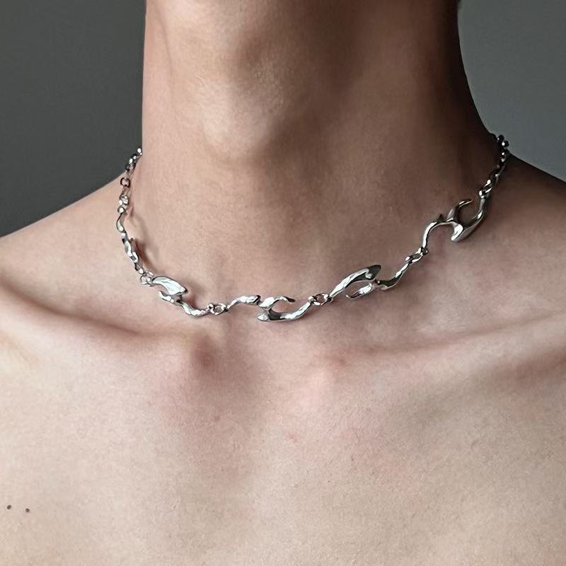 HUANZBottles-Collier en métal  - Street Fashion Trend 2025 avis et prix